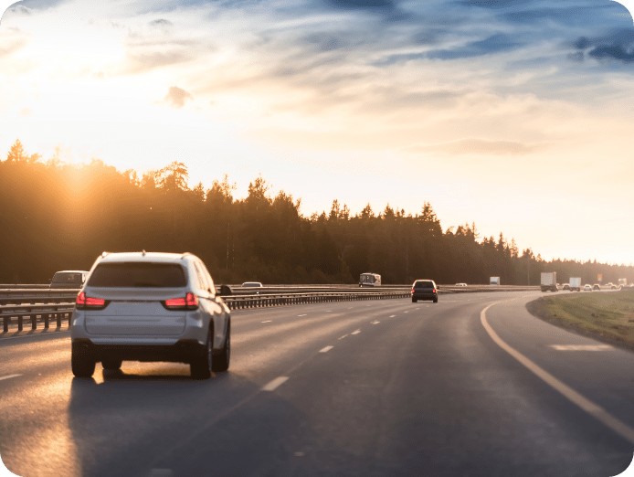 moto private cars on highway